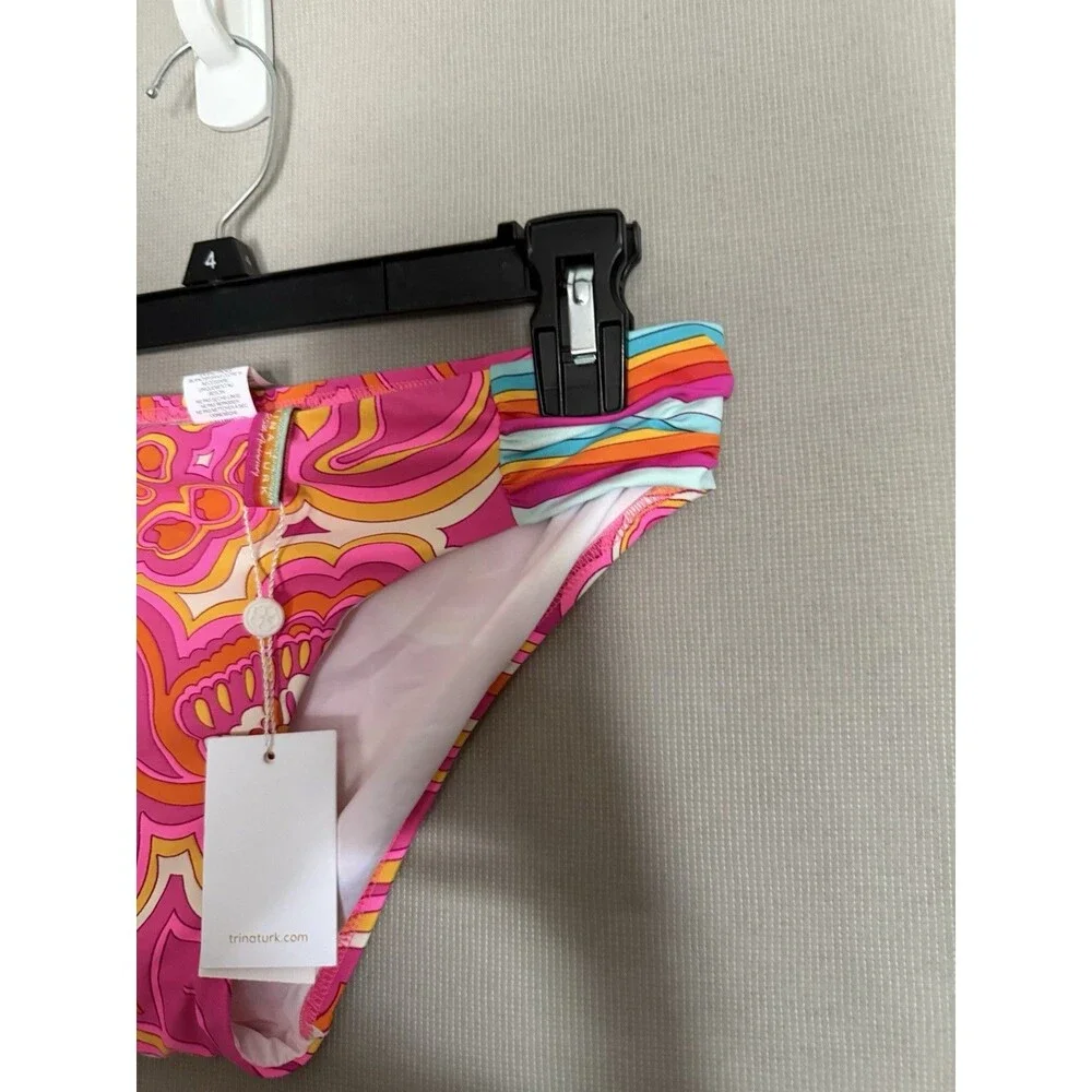 Trina Turk Bikini Swimsuit Bottom 8 M Hawaiian Garden Tab-Side Hipster PinkNWT